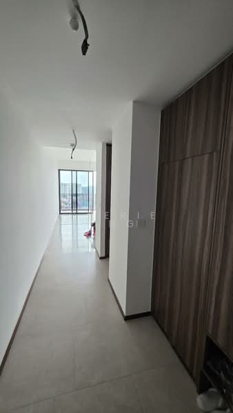 Lentor Modern, 3 Lentor Central, 3 Bedrooms, 990 sqft, Condominium For Sale, by Cherie Ong, 500210132 - Corridor - PropertyGuru.com.sg