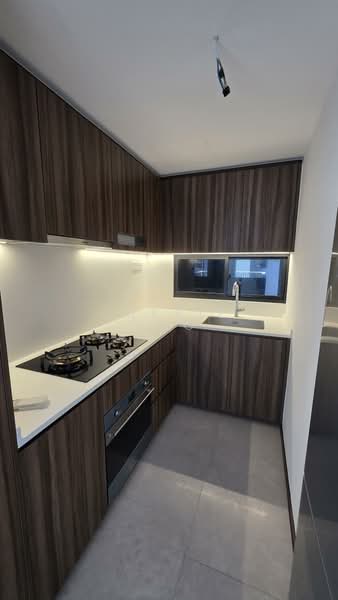 Lentor Modern, 3 Lentor Central, 3 Bedrooms, 990 sqft, Condominium For Sale, by Cherie Ong, 500210132 - Kitchen - PropertyGuru.com.sg