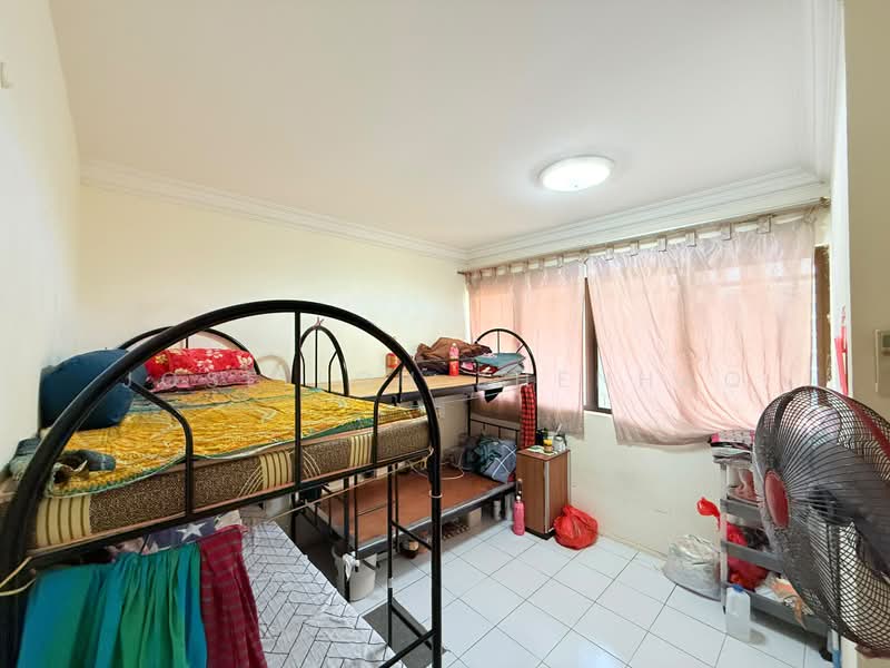 Penang Service Apartment, 16 Lorong 34 Geylang, 3 Bedrooms, 1,152 sqft, Apartment For Sale, by Jose Loh Zhenhao, 500210155 - Bedroom - PropertyGuru.com.sg