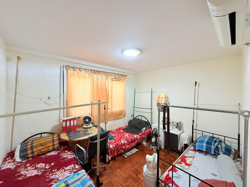 Penang Service Apartment, 16 Lorong 34 Geylang, 3 Bedrooms, 1,152 sqft, Apartment For Sale, by Jose Loh Zhenhao, 500210155 - Bedroom - PropertyGuru.com.sg