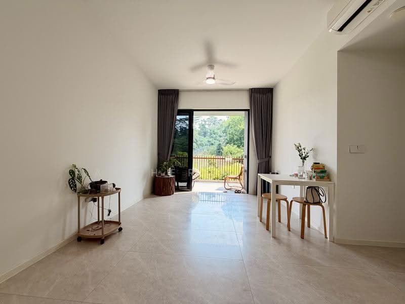 KI Residences At Brookvale, 8 Brookvale Drive, Clementi Park / Upper Bukit Timah, 3 Bedrooms, 936 sqft, Condominium For Rent, by Raycher MF Lim, 500210156 - Living Room - PropertyGuru.com.sg