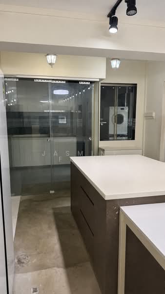 Bedok Reservior 5 room hdb, Jalan Tenaga, Bedok Reservior, 4 Bedrooms, 1,333 sqft, HDB Flat For Sale, by Jasmine Fung, 500210163 - Kitchen - PropertyGuru.com.sg