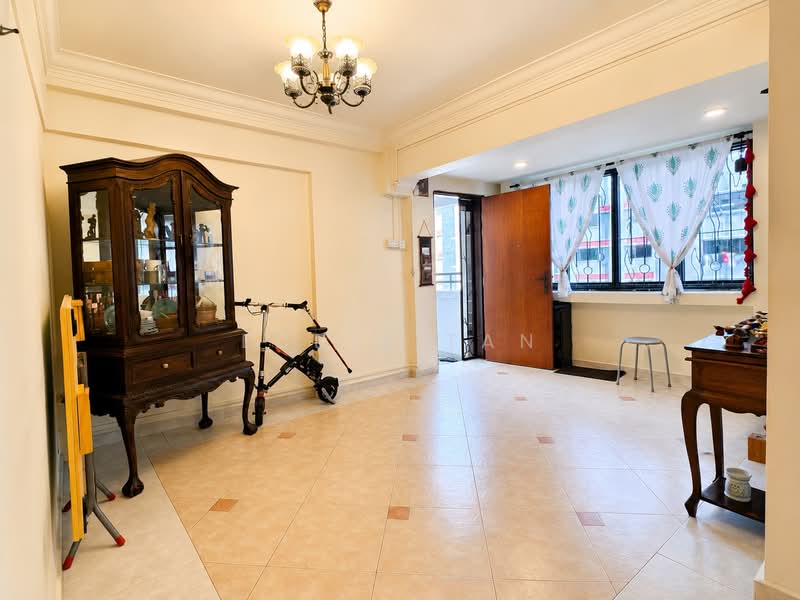 408 Jurong West Street 42, 408 Jurong West Street 42, 3 Bedrooms, 1,561 sqft, HDB Flat For Sale, by Eddie Tan, 500210166 - Excess area brought by owner  - PropertyGuru.com.sg