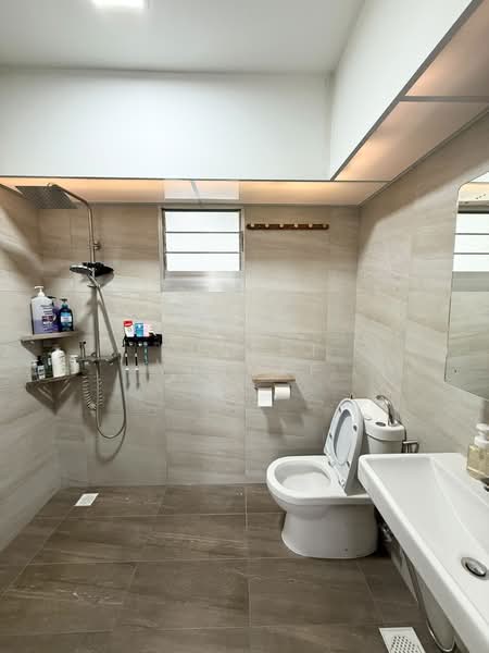 109A Canberra Walk, 109A Canberra Walk, 3 Bedrooms, 1,011 sqft, HDB Flat For Sale, by Rusydi Yusoff, 500210169 - Bathroom - PropertyGuru.com.sg