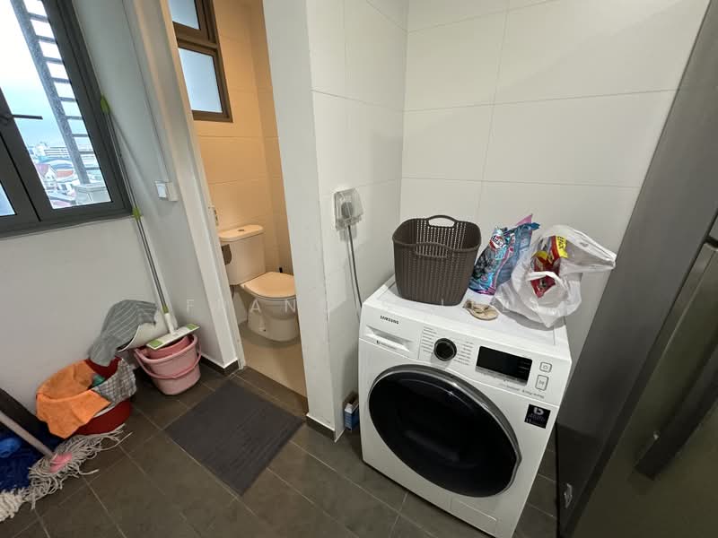 Double Bay Residences, 21D Simei Street 4, Room Rental, 140 sqft, Condominium For Rent, by Francis Lee, 500210175 - Bathroom - PropertyGuru.com.sg