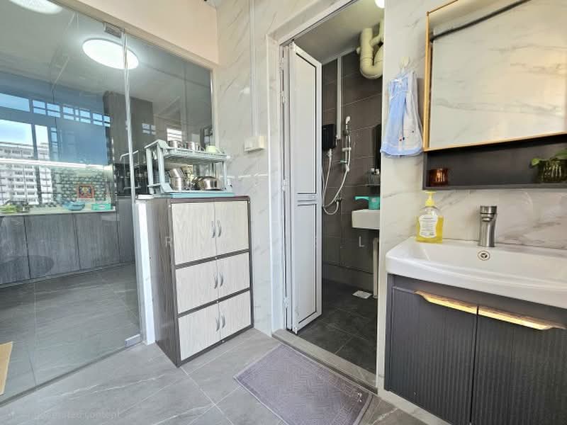 164 Simei Road, 164 Simei Road, 3 Bedrooms, 1,313 sqft, HDB Flat For Sale, by Ritchie Li, 500210208 - PropertyGuru.com.sg