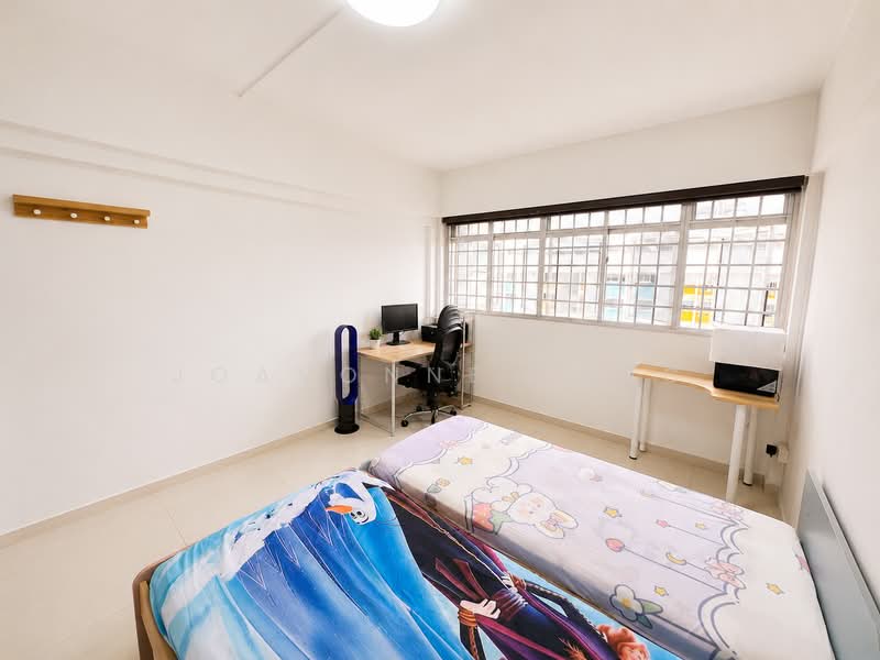 109 Jalan Bukit Merah, 109 Jalan Bukit Merah, 3 Bedrooms, 1,119 sqft, HDB Flat For Sale, by Joavonne Tang, 500210214 - Bedroom - PropertyGuru.com.sg