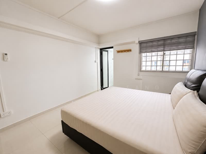 109 Jalan Bukit Merah, 109 Jalan Bukit Merah, 3 Bedrooms, 1,119 sqft, HDB Flat For Sale, by Joavonne Tang, 500210214 - Bedroom - PropertyGuru.com.sg