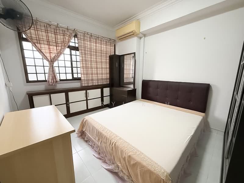 191 Bukit Batok West Avenue 6, 191 Bukit Batok West Avenue 6, 4 Bedrooms, 1,291 sqft, HDB Flat For Sale, by Sheryl Koh, 500210227 - Bedroom - PropertyGuru.com.sg