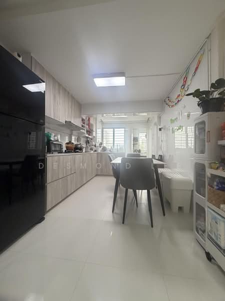 130 Bukit Merah View, 130 Bukit Merah View, 2 Bedrooms, 700 sqft, HDB Flat For Sale, by Desmond Lee, 500210240 - Kitchen - PropertyGuru.com.sg