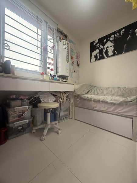 130 Bukit Merah View, 130 Bukit Merah View, 2 Bedrooms, 700 sqft, HDB Flat For Sale, by Desmond Lee, 500210240 - Utility room - PropertyGuru.com.sg