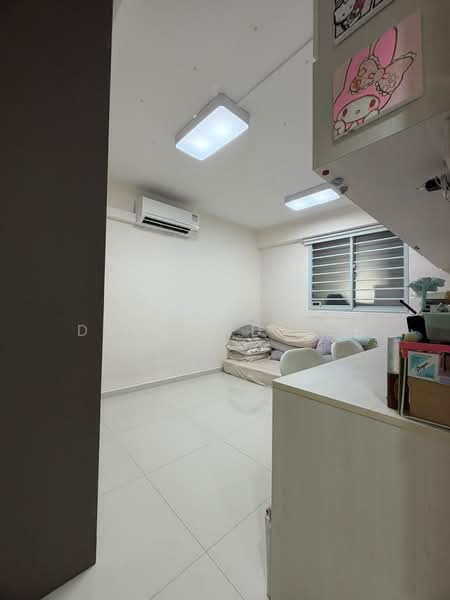 130 Bukit Merah View, 130 Bukit Merah View, 2 Bedrooms, 700 sqft, HDB Flat For Sale, by Desmond Lee, 500210240 - Bedroom 1 - PropertyGuru.com.sg