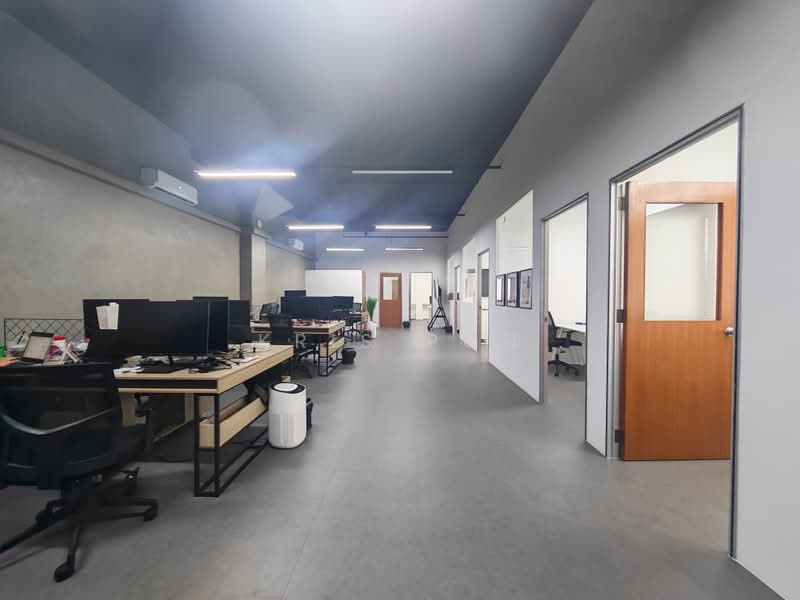 Grantral Complex, 601 Macpherson Road, Macpherson / Potong Pasir, 1,872 sqft, Light Industrial (B1) For Rent, by Kris Poh, 500210245 - Interior - CommercialGuru.com.sg