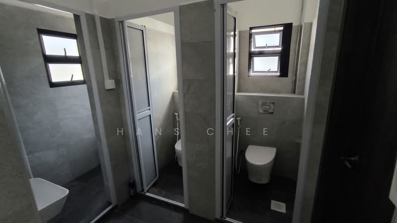 Walkup Apartment in little india, 123 Kitchener Road, Room Rental, 120 sqft, Terraced House For Rent, by Hans Chee, 500210248 - Bathroom - PropertyGuru.com.sg