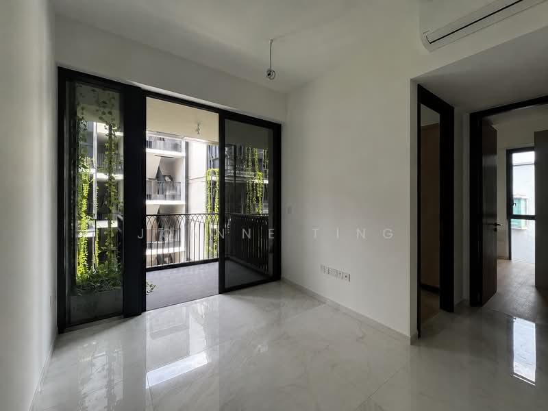 Jervois Mansion, 8 Jervois Close, 2 Bedrooms, 646 sqft, Condominium For Sale, by Joanne Ting, 500210252 - Balcony - PropertyGuru.com.sg
