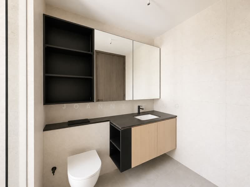 Jervois Mansion, 8 Jervois Close, 2 Bedrooms, 646 sqft, Condominium For Sale, by Joanne Ting, 500210252 - Bathroom - PropertyGuru.com.sg
