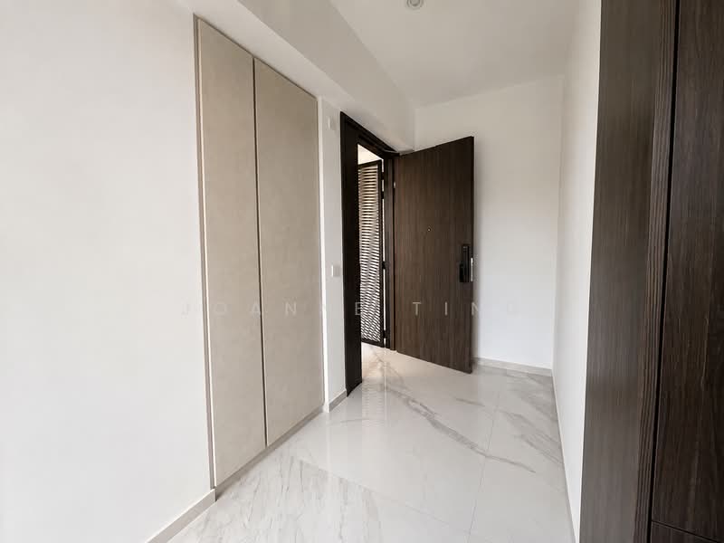 Jervois Mansion, 8 Jervois Close, 2 Bedrooms, 646 sqft, Condominium For Sale, by Joanne Ting, 500210252 - Entrance - PropertyGuru.com.sg