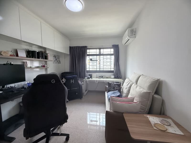 673C Jurong West Street 65, 673C Jurong West Street 65, 3 Bedrooms, 1,184 sqft, HDB Flat For Sale, by Goh Eugene, 500210258 - Study - PropertyGuru.com.sg