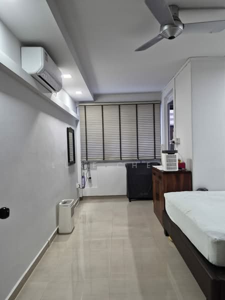 204 Petir Road, 204 Petir Road, 3 Bedrooms, 1,313 sqft, HDB Flat For Sale, by Luke Chew, 500210264 - Bedroom - PropertyGuru.com.sg