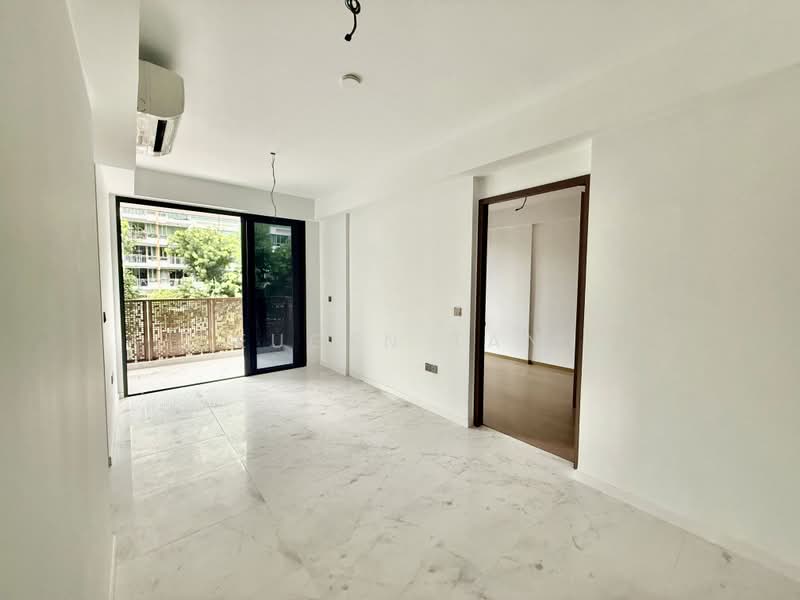 Sceneca Residence, 26 Tanah Merah Kechil Link, 3 Bedrooms, 904 sqft, Condominium For Rent, by Eugen Tan, 500210265 - Balcony - PropertyGuru.com.sg