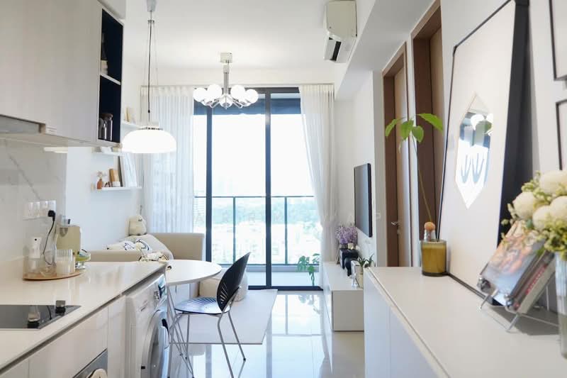 Whistler Grand, West Coast vale, 1 Bedroom, 441 sqft, Condominium For Sale, by Harry Yap, 500210269 - Living Room - PropertyGuru.com.sg