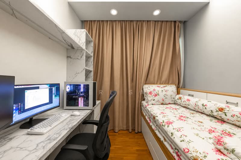 Sea Horizon, 1 Pasir Ris Rise, 5 Bedrooms, 1,485 sqft, Executive Condominium For Sale, by Merl Saw, 500210271 - Bedroom - PropertyGuru.com.sg