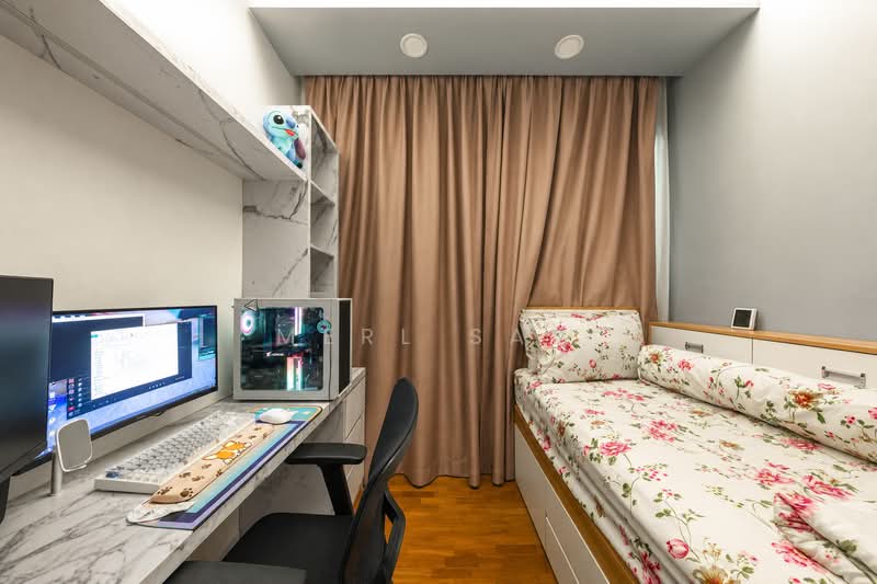 Sea Horizon, 1 Pasir Ris Rise, 5 Bedrooms, 1,485 sqft, Executive Condominium For Sale, by Merl Saw, 500210271 - Bedroom - PropertyGuru.com.sg