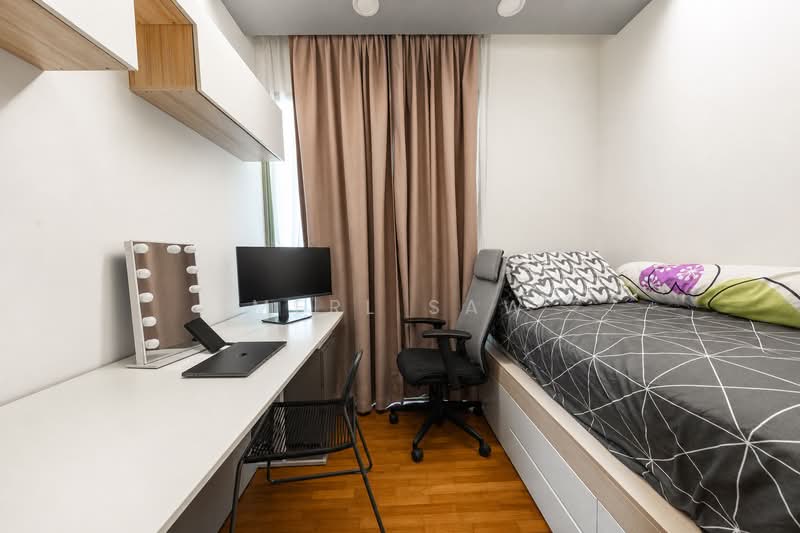 Sea Horizon, 1 Pasir Ris Rise, 5 Bedrooms, 1,485 sqft, Executive Condominium For Sale, by Merl Saw, 500210271 - Bedroom - PropertyGuru.com.sg