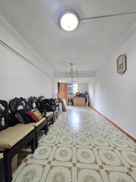 180 Ang Mo Kio Avenue 5, 180 Ang Mo Kio Avenue 5, 2 Bedrooms, 883 sqft, HDB Flat For Sale, by William Tan, 500210277 - PropertyGuru.com.sg