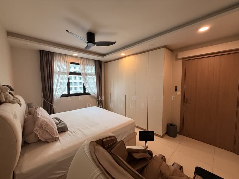 420C Northshore Drive, 420C Northshore Drive, 3 Bedrooms, 1,012 sqft, HDB Flat For Sale, by Tan Ming Jie Darius, 500210281 - Bedroom - PropertyGuru.com.sg