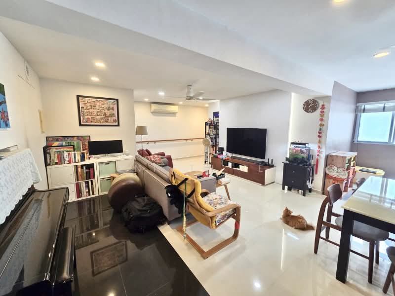 116B Rivervale Drive, 116B Rivervale Drive, 3 Bedrooms, 1,399 sqft, HDB Flat For Sale, by Kenneth Yeo, 500210289 - Living Room - PropertyGuru.com.sg