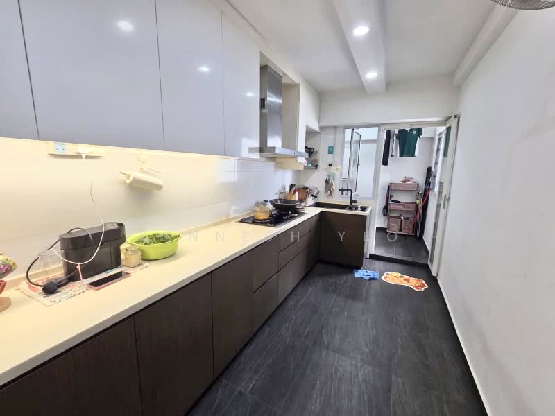 116B Rivervale Drive, 116B Rivervale Drive, 3 Bedrooms, 1,399 sqft, HDB Flat For Sale, by Kenneth Yeo, 500210289 - Kitchen - PropertyGuru.com.sg