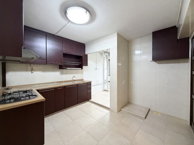 531 Choa Chu Kang Street 51, 531 Choa Chu Kang Street 51, 3 Bedrooms, 1,571 sqft, HDB Flat For Sale, by Alex Deven, 500210290 - Kitchen - PropertyGuru.com.sg