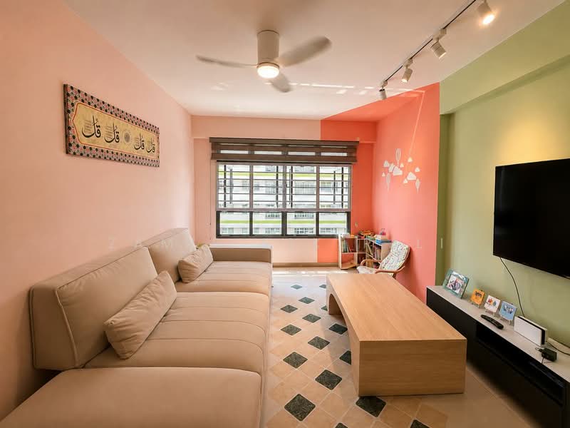 621A Tampines Street 61, 621A Tampines Street 61, 3 Bedrooms, 1,001 sqft, HDB Flat For Sale, by Zamir Askerali, 500210297 - Living Room - PropertyGuru.com.sg