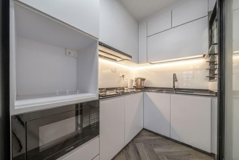605B Tampines Street 61, 605B Tampines Street 61, 2 Bedrooms, 732 sqft, HDB Flat For Sale, by Lee Heng Wei, 500210301 - Kitchen - PropertyGuru.com.sg