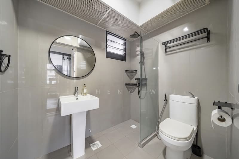 605B Tampines Street 61, 605B Tampines Street 61, 2 Bedrooms, 732 sqft, HDB Flat For Sale, by Lee Heng Wei, 500210301 - Bathroom - PropertyGuru.com.sg