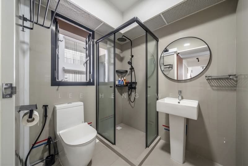 605B Tampines Street 61, 605B Tampines Street 61, 2 Bedrooms, 732 sqft, HDB Flat For Sale, by Lee Heng Wei, 500210301 - Bathroom - PropertyGuru.com.sg