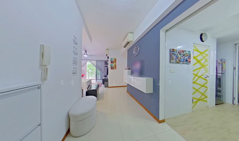 Forestville, 38 Woodlands Drive 16, 3 Bedrooms, 1,066 sqft, Executive Condominium For Sale, by Sean Low JT, 500210303 - Living Room - PropertyGuru.com.sg