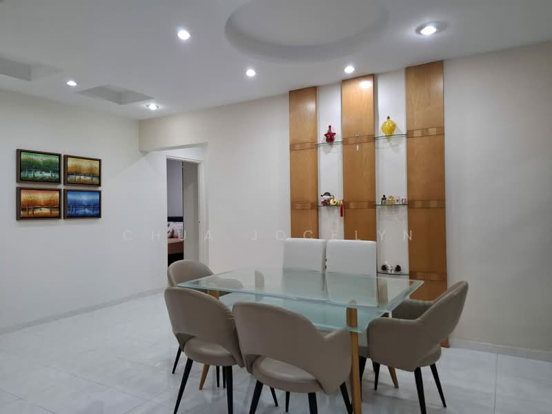 453 Jurong West Street 42, 453 Jurong West Street 42, 3 Bedrooms, 1,431 sqft, HDB Flat For Sale, by Chua Jocelyn, 500210311 - Dining Room - PropertyGuru.com.sg