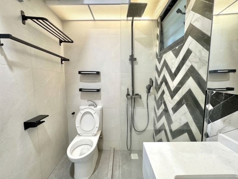 131C Canberra Crescent, 131C Canberra Crescent, 3 Bedrooms, 990 sqft, HDB Flat For Sale, by Elizabeth Chua, 500210312 - Bathroom - PropertyGuru.com.sg