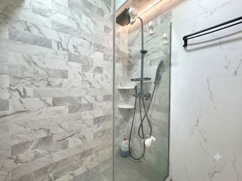 131C Canberra Crescent, 131C Canberra Crescent, 3 Bedrooms, 990 sqft, HDB Flat For Sale, by Elizabeth Chua, 500210312 - Bathroom - PropertyGuru.com.sg