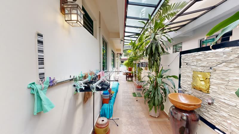 Bartley Villas, How Sun Walk, 5 Bedrooms, 4,500 sqft, Semi-Detached House For Sale, by Minnie Seow, 500210314 - Exterior - PropertyGuru.com.sg