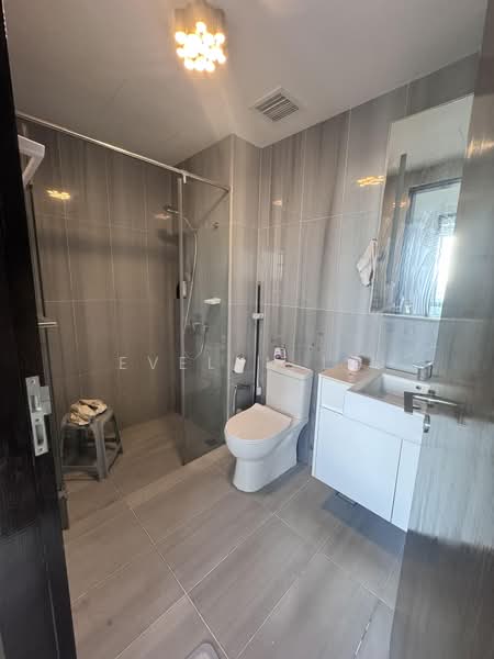 Pavilion Square, 345 Geylang Road, 1 Bedroom, 398 sqft, Condominium For Rent, by Evelyn Lo, 500210315 - Bathroom - PropertyGuru.com.sg