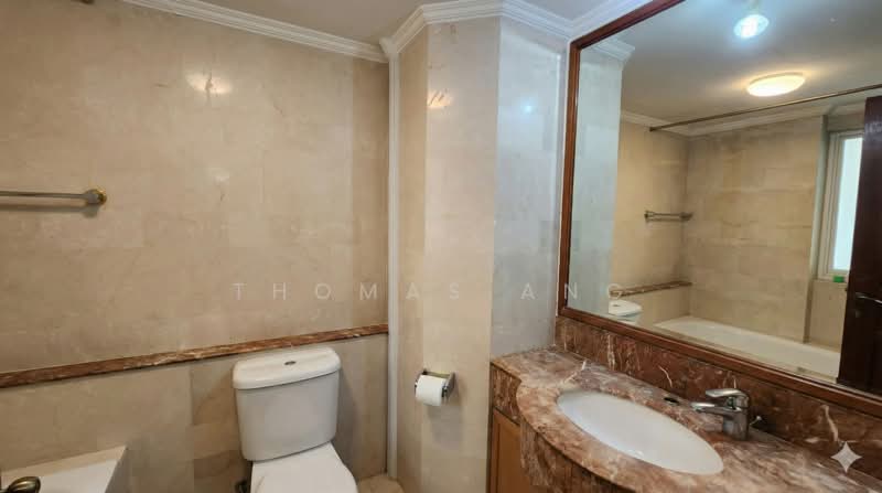 Emerald Garden, 33 Club Street, 3 Bedrooms, 1,259 sqft, Condominium For Rent, by Thomas Ang, 500210331 - Bathroom - PropertyGuru.com.sg
