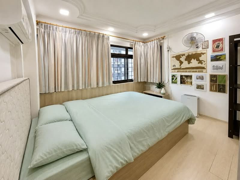 230 Compassvale Walk, 230 Compassvale Walk, Hougang / Punggol / Sengkang, 3 Bedrooms, 1,302 sqft, HDB Flat For Sale, by John Lim, 500210333 - Bedroom - PropertyGuru.com.sg