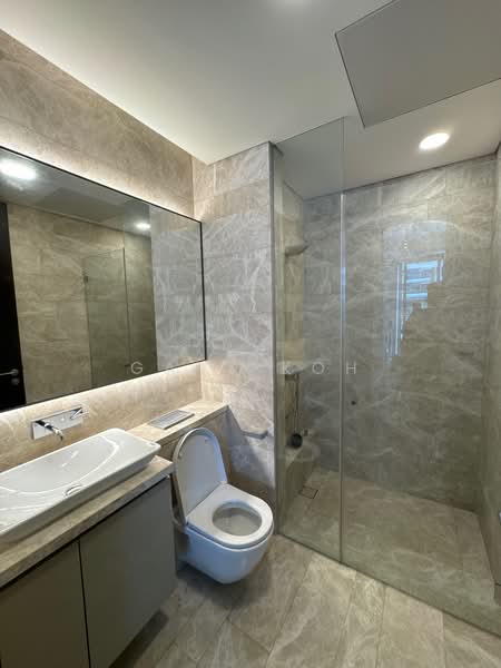 Corals at Keppel Bay, 21 Keppel Bay Drive, 2 Bedrooms, 915 sqft, Condominium For Sale, by Gary Koh, 500210334 - Bathroom - PropertyGuru.com.sg