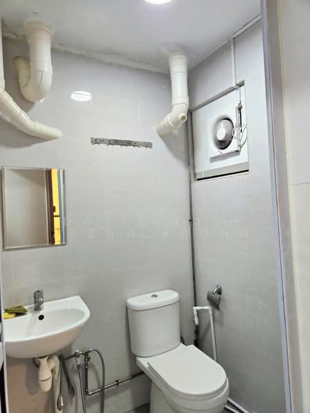 629 Ang Mo Kio Avenue 4, 629 Ang Mo Kio Avenue 4, 6 Bedrooms, 721 sqft, HDB Flat For Rent, by David Koay Leeng Keong, 500210335 - PropertyGuru.com.sg