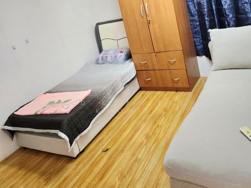 629 Ang Mo Kio Avenue 4, 629 Ang Mo Kio Avenue 4, 6 Bedrooms, 721 sqft, HDB Flat For Rent, by David Koay Leeng Keong, 500210335 - PropertyGuru.com.sg