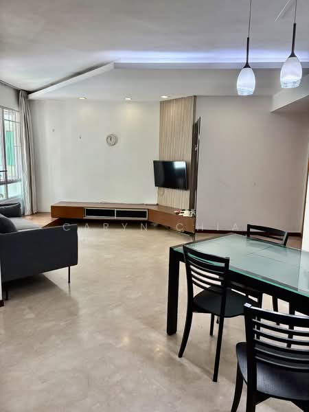 Edelweiss Park Condo, 96 Flora Road, 3 Bedrooms, 1,023 sqft, Condominium For Sale, by Caryn Chia, 500210337 - Living Room - PropertyGuru.com.sg