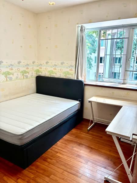 Edelweiss Park Condo, 96 Flora Road, 3 Bedrooms, 1,023 sqft, Condominium For Sale, by Caryn Chia, 500210337 - Bedroom - PropertyGuru.com.sg